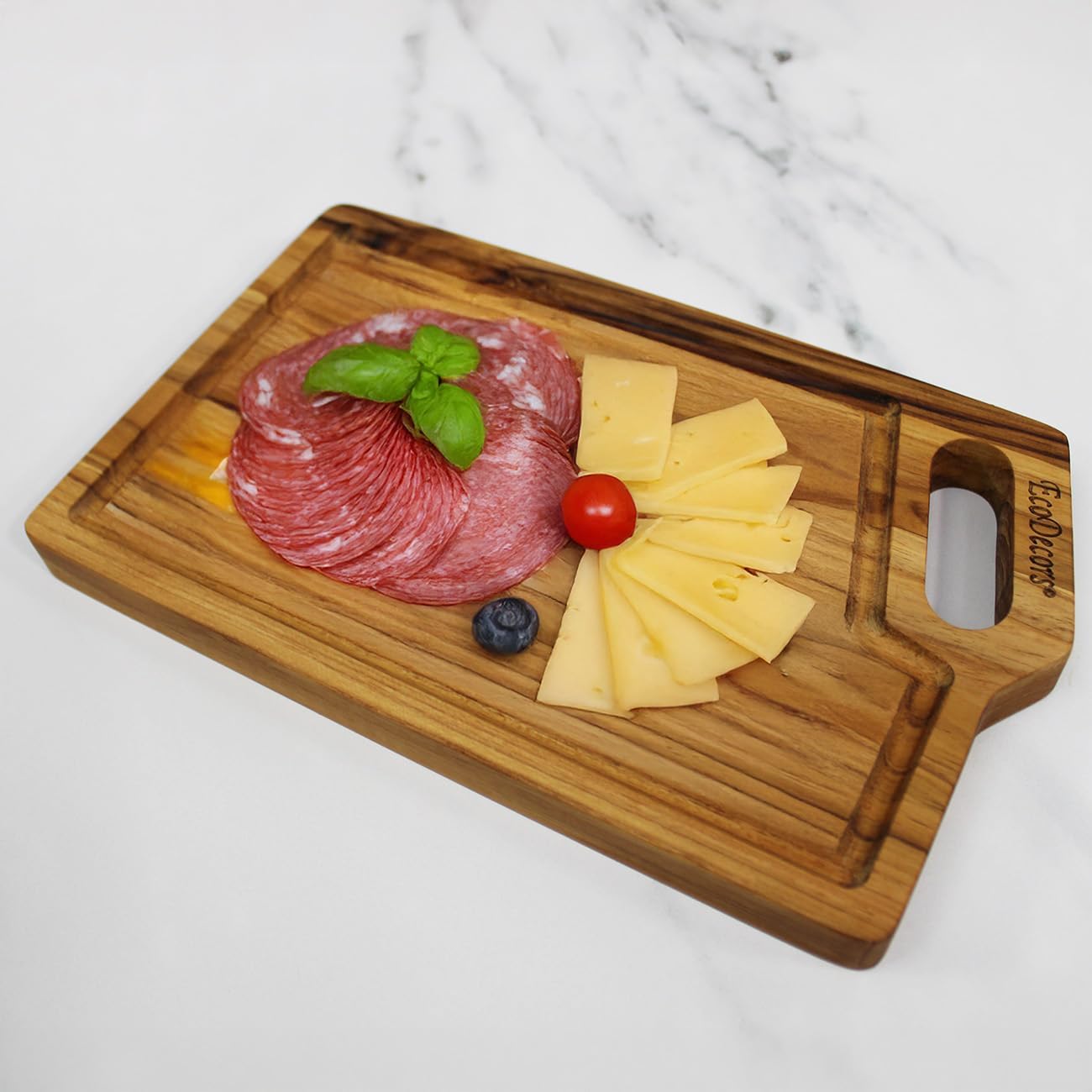 EcoDecors 18"x14" Extra Large Teak Cutting Board, Edge Grain Wood with Juice Groove & Handle, FSC Certified for Kitchen, Carving & Butcher Block Prep
