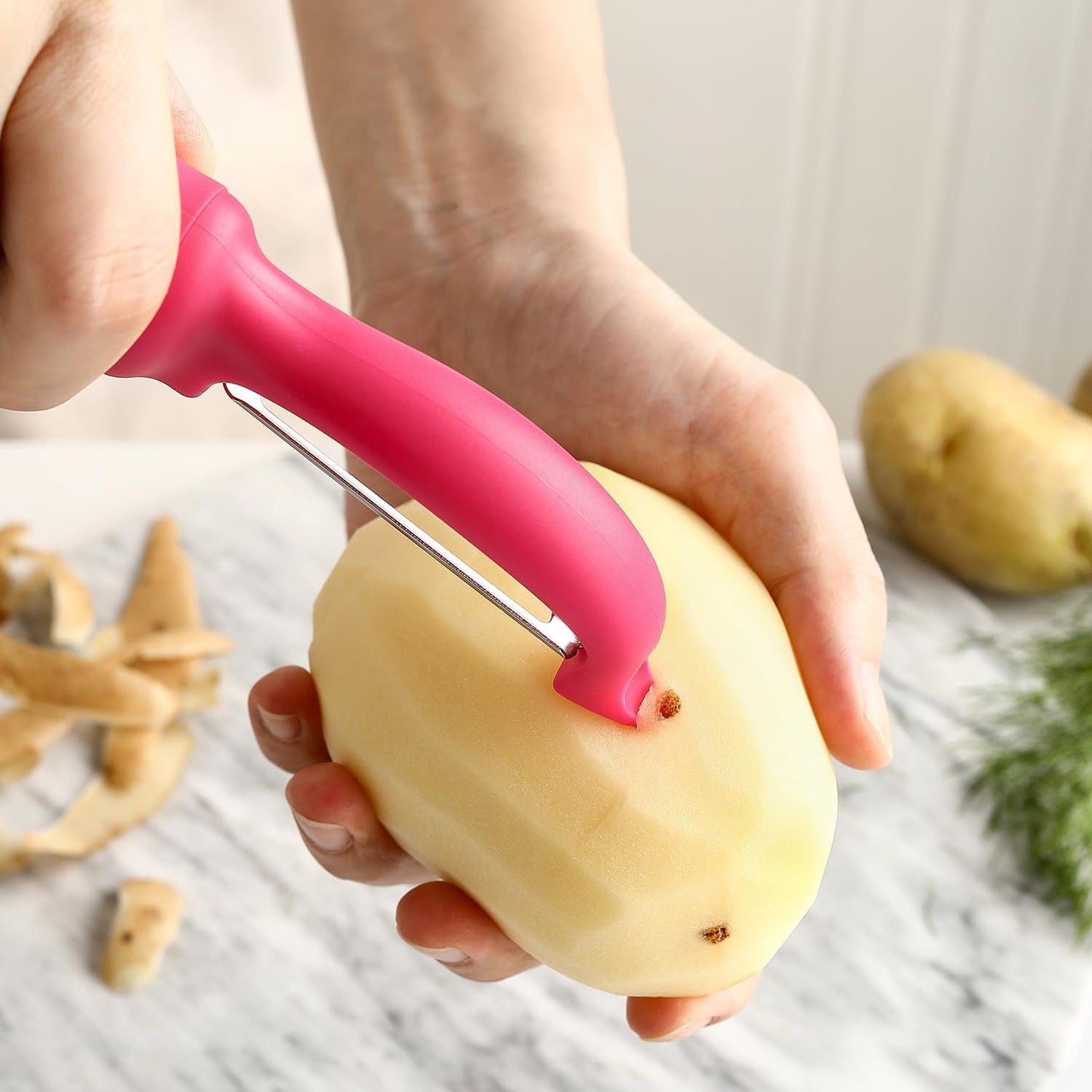 Spring Chef Premium Swivel Vegetable Peeler, Soft Grip Handle and Ultra Sharp Stainless Steel Blades - Perfect Kitchen Peeler For Veggie, Fruit, Potato, Carrot, Apple - Black