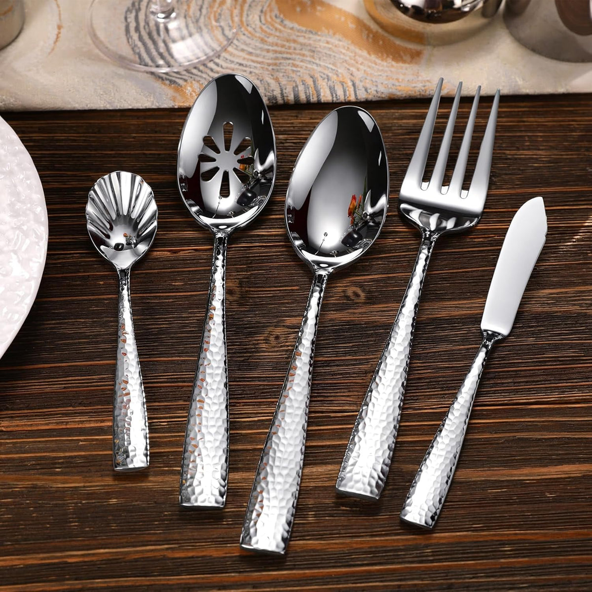 Premium Louis 4-Pc 7-Inch Butter Knives (Silver, Louis) | 18/10 Stainless Steel Butter Spreaders; Classic Design; Ideal for Butter & Jam; Brilliant Mirror Finish; Dishwasher Safe