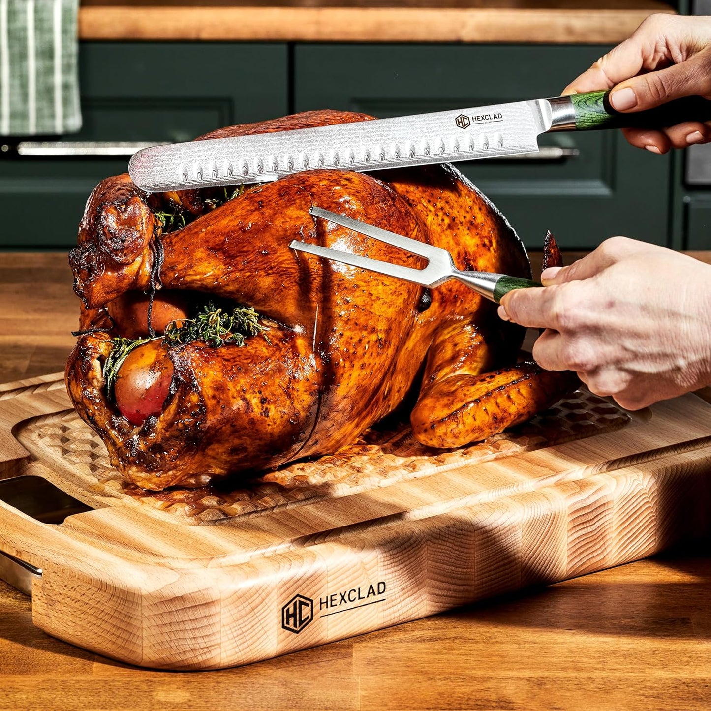 Hybrid Beechwood Carving and Cutting Board with Drip Tray