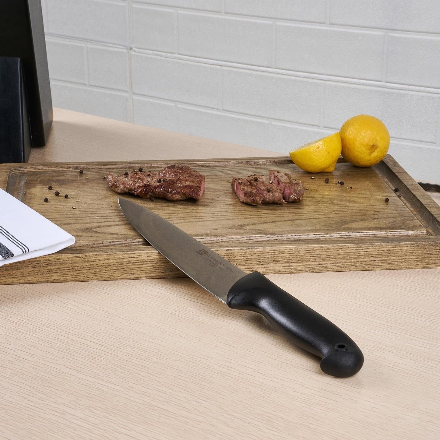 Sensei Back of the Haus - 8-inch Offset Bread Knife - Professional Chef's Kitchen Knife - Durable German Steel - Stain Resistant - With HACCP Coding For Food and Allergen Safety
