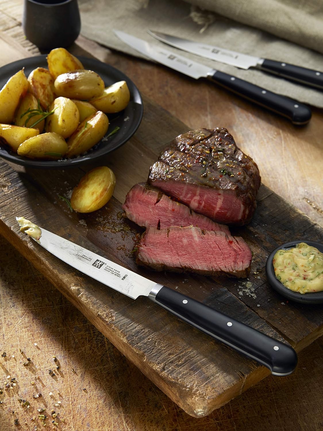 Gourmet 6-Piece Razor-Sharp German Steak Knife Set, Made in Company-Owned German Factory with Special Formula Steel perfected for almost 300 Years, Dishwasher Safe
