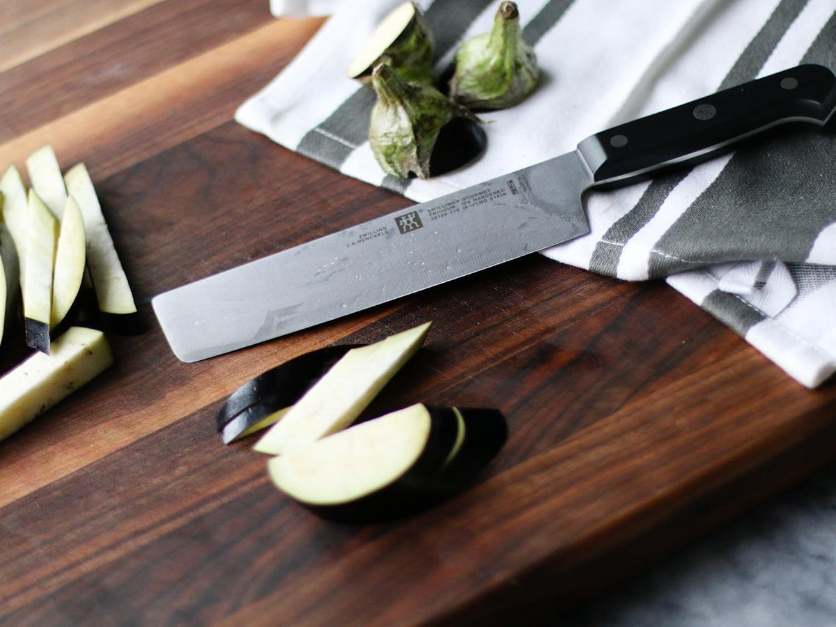 Gourmet 8-inch Razor-Sharp German Carving/Slicing Knife, Made in Company-Owned German Factory with Special Formula Steel perfected for almost 300 Years, Dishwasher Safe