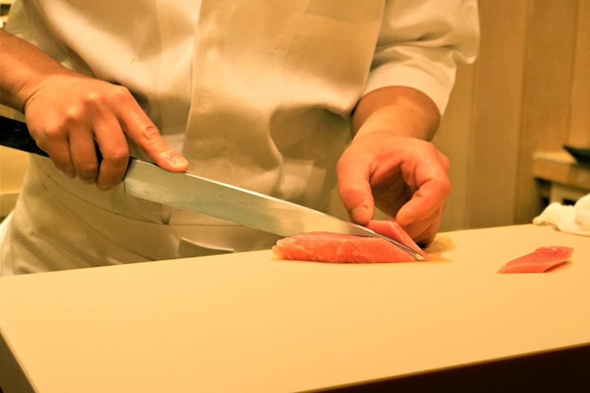 Yoshihiro Hi Soft High Performance Professional Grade Cutting Board Japanese Sashimi Chef's Tool Made in Japan (Small)