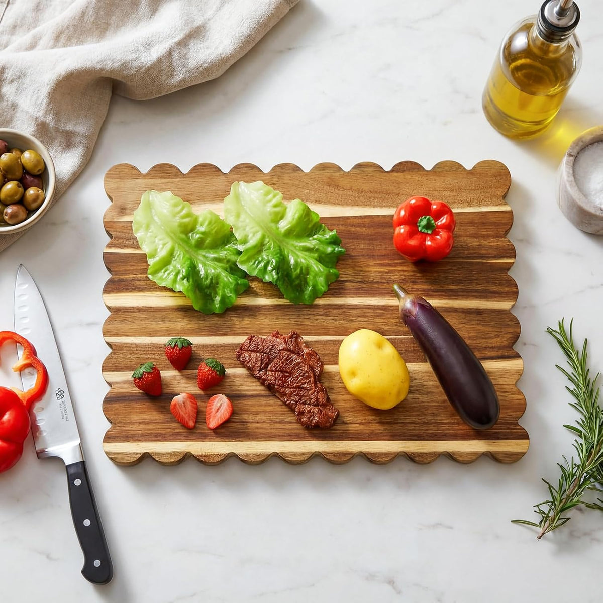 Scalloped Bamboo Cutting Board 15.7 x 11 inch Bamboo Charcuterie Cutting Board for Kitchen Laser Engraving DIY Housewarming Cheese Meat Fruit Bread Chopping Blocks