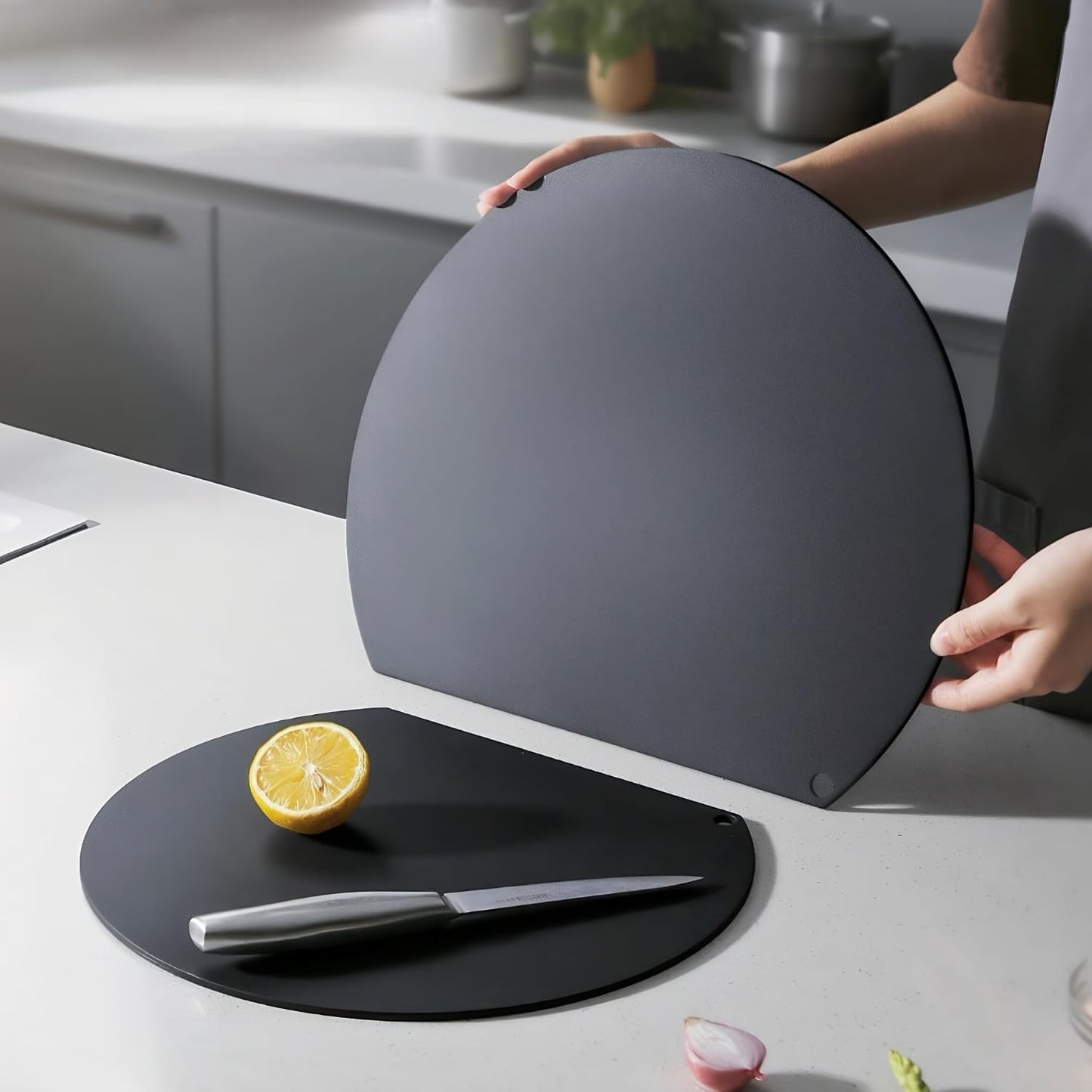 Rubber Cutting Board, TPU Cutting Mats for Kitchen, Thin Cutting Boards Plastic Flexible, Unique D Shape Black, Non-Slip Kitchen Cutting Boards, Dishwasher Safe, BPA Free,(1PC, Black-D Shape)