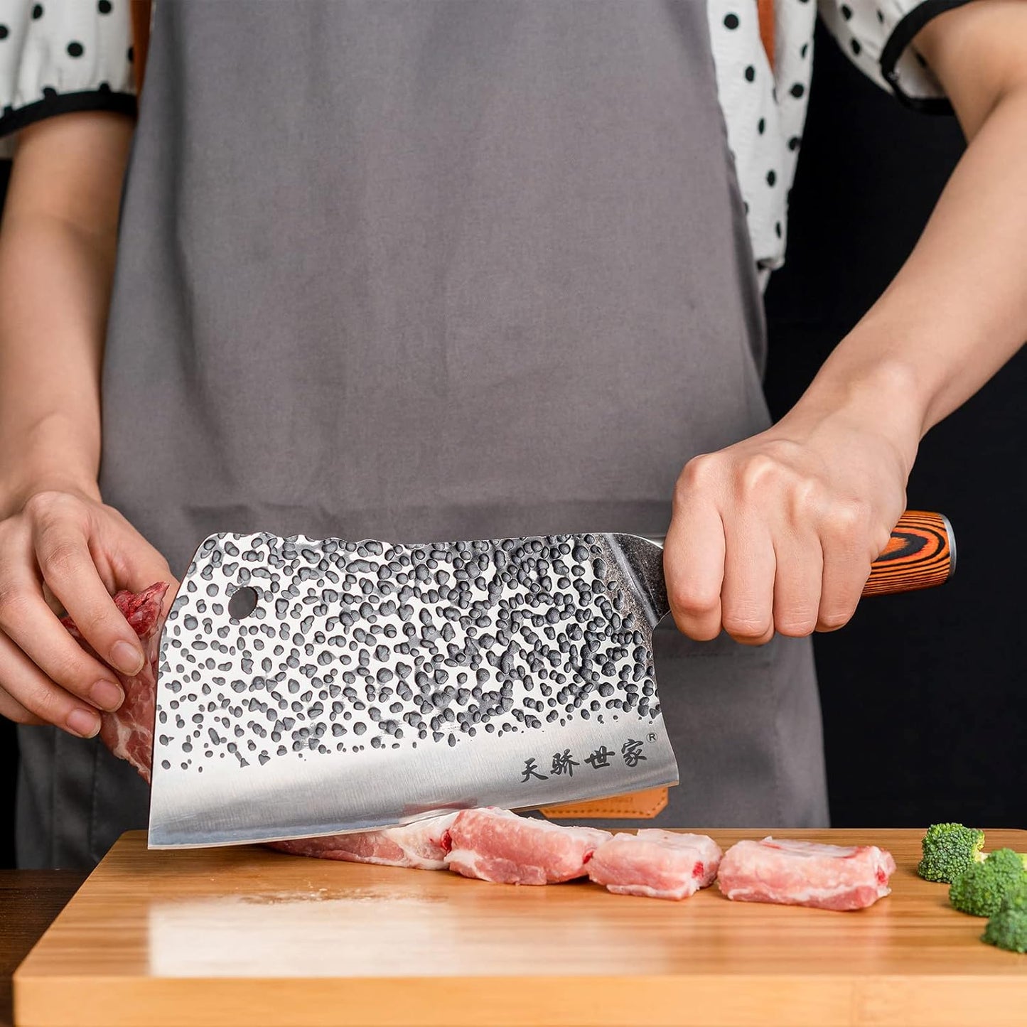 Meat Cleaver Knife 7.4 Inch, Ultra Sharp Chinese Chef's Knives, Full-tang Chopping Knife, 30Cr13 Steel Blade Thickness 2.5 mm, TJ SEGA Series TC1707