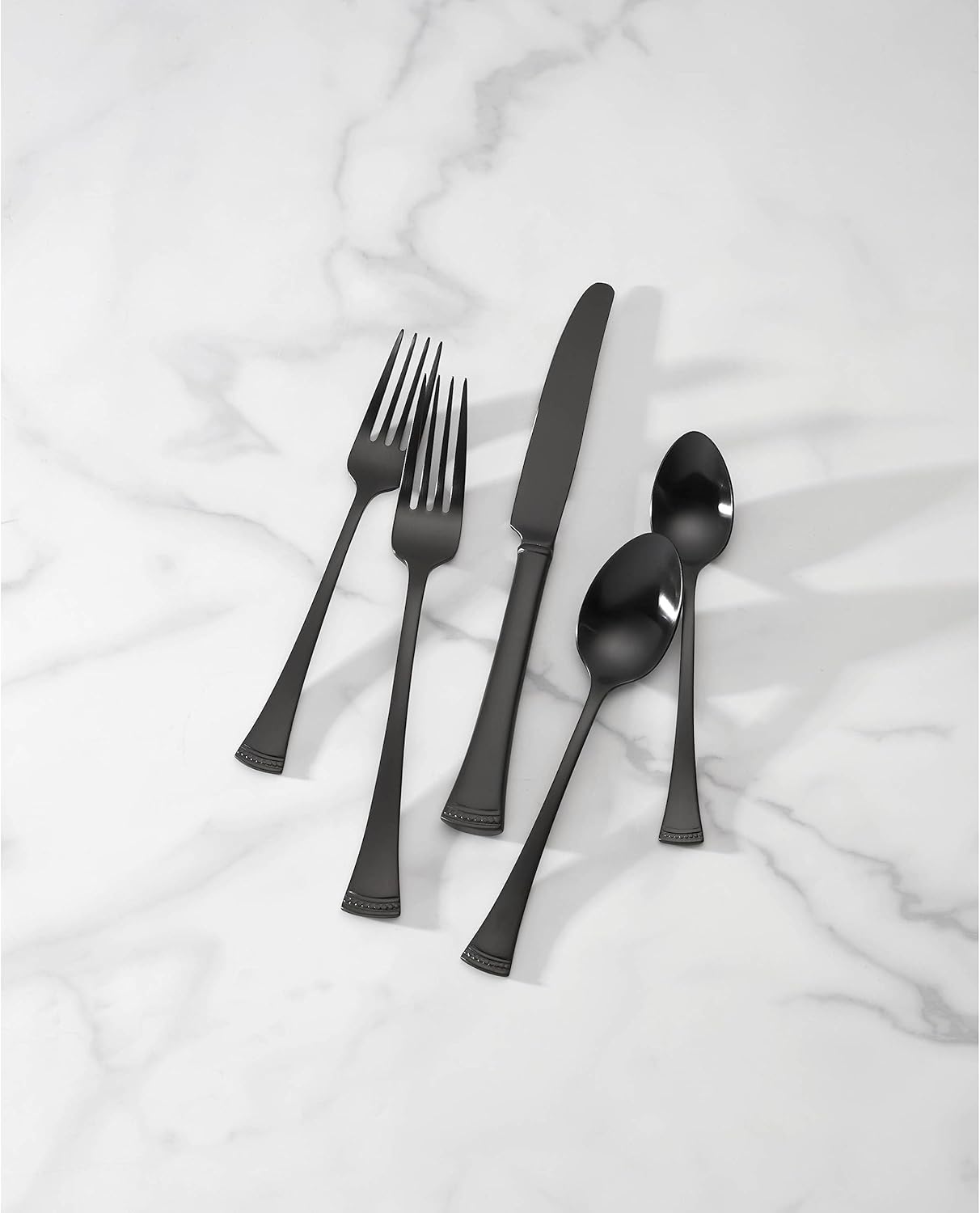 Lenox Silverware Set, Portola 12-Piece Steak Knife Flatware Set, Service For 12, Made Of 18/10 Stainless Steel, Dishwasher Safe, Home And Kitchen Utensils, Knives, Cutlery (Silver, 12 Piece)