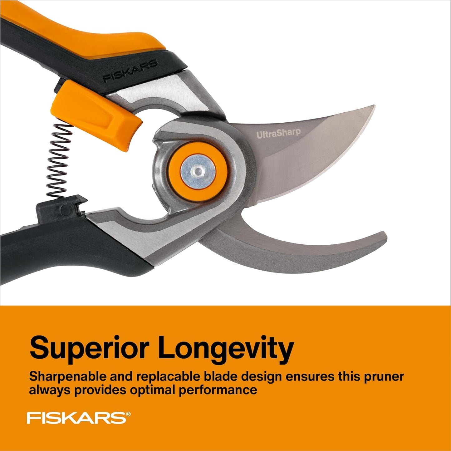 Fiskars 2-Piece Pruning & Veggie Shears Set, Explore Collection Garden Tool Kit, Bypass Pruner for Light Trimming, Vegetable Shears with Serrated Stainless Steel Blades for Harvesting Flowers & Herbs