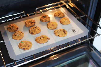 Silicone Baking Mats, Full size, Baking Sheet Liners, Pack of 2, Oven Safe, 16 x 24 inch (40x60 cm), Non-Stick, Silicone Baking Sheet Liner, Perfect For Baking Macarons Cookies And Cakes