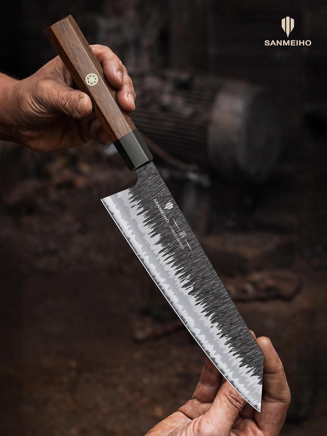 8 Inch Japanese Chef Knife, Hand Forged Gyuto Knife 9 Layers High Carbon 10CR15MOV Steel Kitchen Knife Ultra Sharp & Durable Professional Japanese Sashimi Knife with Ergonomic Rosewood Handle