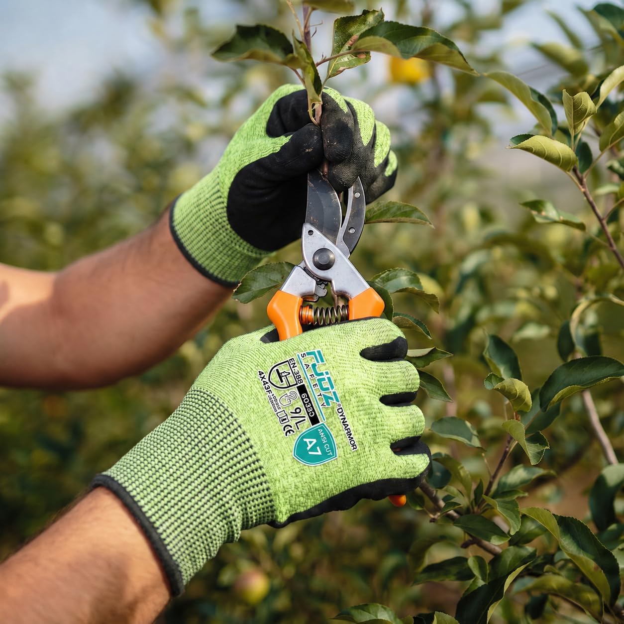A7 Cut Resistant Work Gloves, 3 Pairs Nitrile Coated Cutting Glove for Woodworking,Construction,Fishing,Metalwork