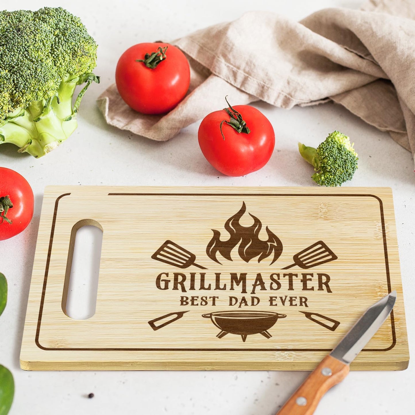 Best Dad Ever Bamboo Cutting Board, Grilling Gift For Men, Funny Charcuterie Boards for Home Kitchen Decor, Father's Day Birthday Gifts for Dad from Daughter Son -047