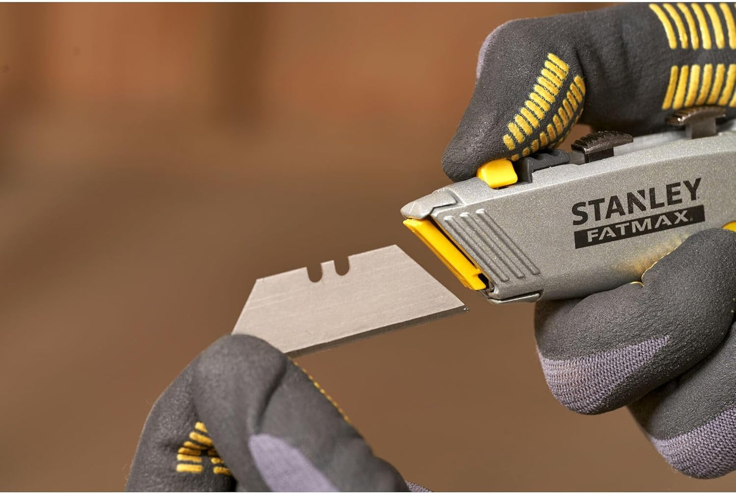 Stanley 0-10-789 2 in 1 Snap Off Knife "Xtreme", Grey