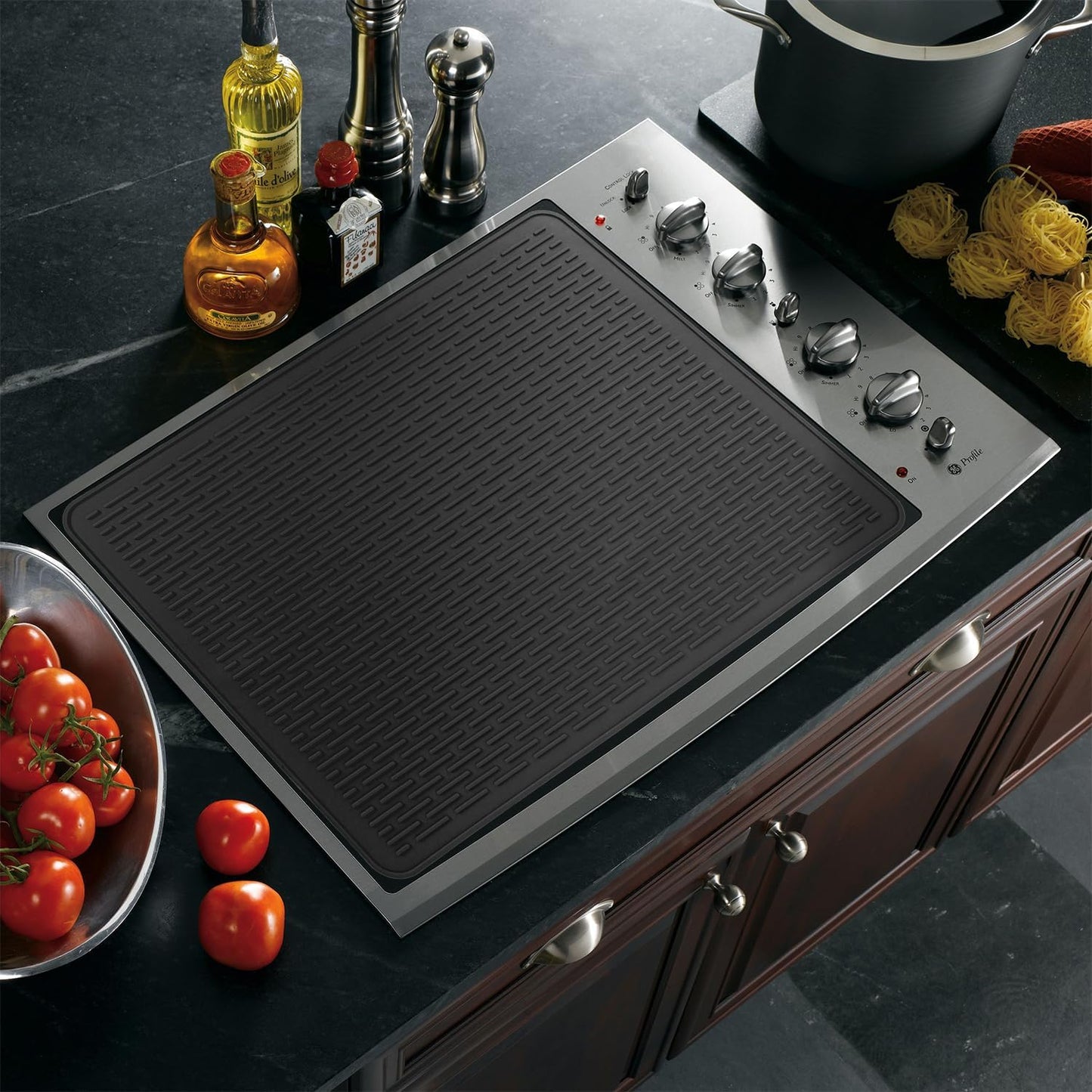 Stove Top Cover for Electric Stove - Food Grade Ceramic Stove top Cover,Silicone XXL Dish Drying Mat, Glass Cooktop Covers, Flat RV Range top Mats (Black,28x20)