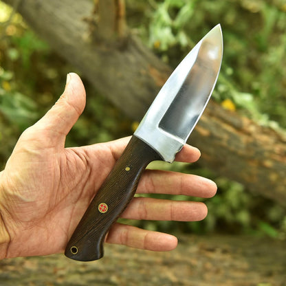 Fixed Blade Hunting Forged Tracker Knife - 8 Inches Carbon Steel Razor Sharp Blade Full Tang Bushcraft Knives with Premium Leather Belt Sheath. Used For Hunting Outdoor Camping, Hiking, Skining Knife.