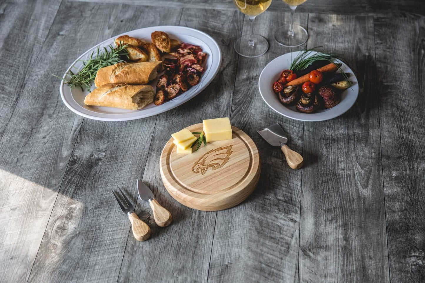 Picnic TIME NFL Brie Cheese Board and Knife Set - Charcuterie Board Set - Wood Cutting Board - Colors B