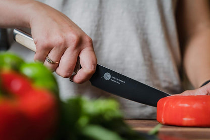 Everdure German Steel Professional Bread Knife, 10.55 Inch Serrated Edge Blade, Titanium Coated Blade with Pakka Wood Handle, Perfect Kitchen Knife for Slicing Bread Loaves, Bagels, Cake, and More