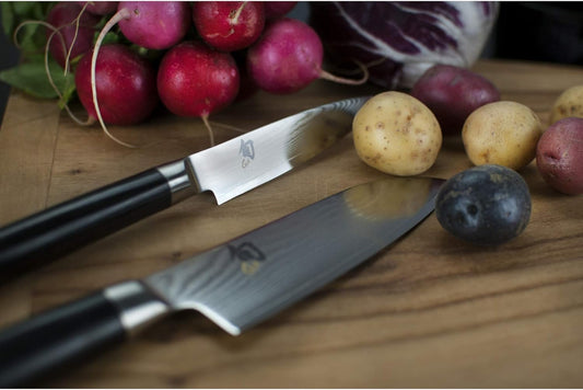 Shun Classic Blonde 5.5" Santoku Knife, Handcrafted Japanese All Purpose Knife, VG-MAX Core with Damascus Stainless Steel Cladding, Pakkawood Handle, Versatile Japanese Cutting Tool
