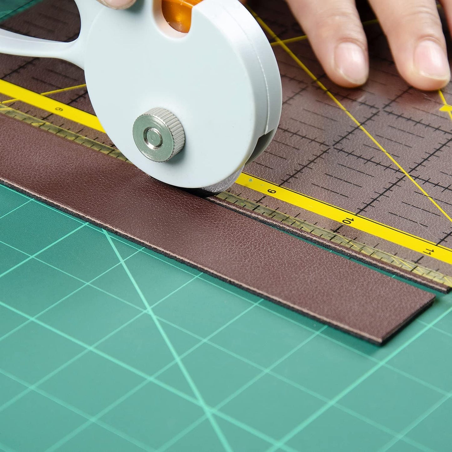 Ecraft Self Healing Cutting Mat 18x12 Inch A3, 5-Ply Double Sided Rotary Cutting Board with Grid, Grey/Black for Sewing, Quilting, Fabric & Craft Projects