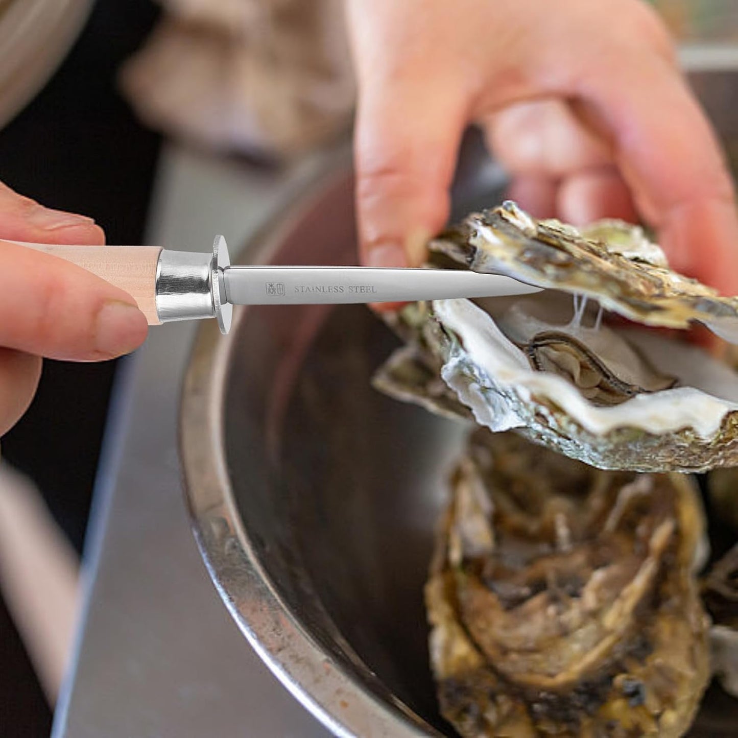 Oyster Knife, Oyster Shucking Knife with Wooden Handle Oyster Opener Tool for Seafood