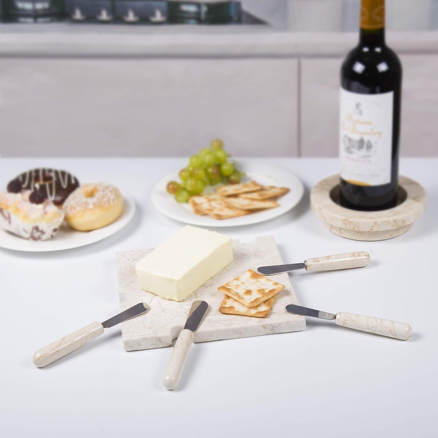 Creative Home Elevate Your Dining Experience: Natural Serpentine Handle Cheese Spreader Set
