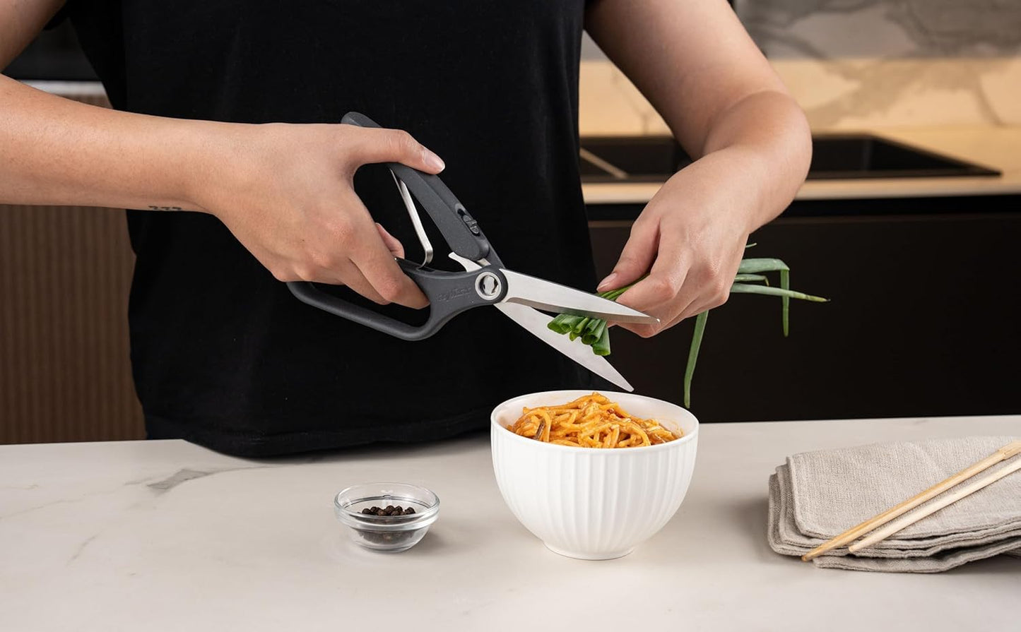 Zyliss 2-Piece Stainless Steel Kitchen Scissor & Shear Set – 7" Red & 9" Black – Micro-Serrated Blades, Soft-Touch Grip, Heavy-Duty Hinge & Box Cutter – Food Prep & Household Use Durable & Versatile