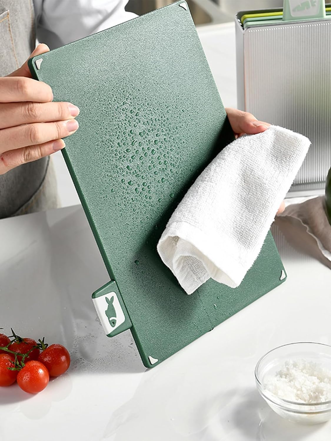 Cutting Boards for Kitchen Multifunctional Four-piece Set of Classified Cutting Boards Food Grade ABS Material Anti-slip Granules, Clear Icons Easy to Store & Clean, Ideal Kitchen Gift for Home Cooks