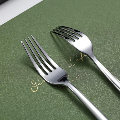 Gold Steak Knives Set 12 Piece, Premium Stainless Steel 6 Dinner Forks and 6 Dinner Knives Set, Steak Knives Steak Forks for 6 Person, Dishwasher Safe (Shiny Gold)