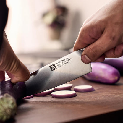 ZWILLING Pro Le Blanc 9-inch Z15 Serrated Bread Knife