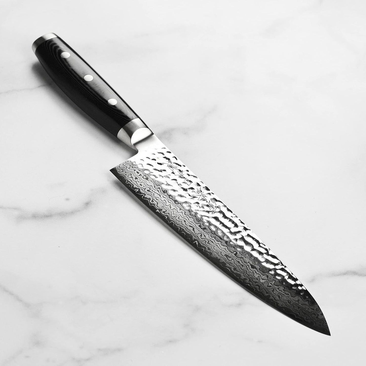 Enso Chef's Knife - Made in Japan - HD Series - VG10 Hammered Damascus Stainless Steel Gyuto - 8"