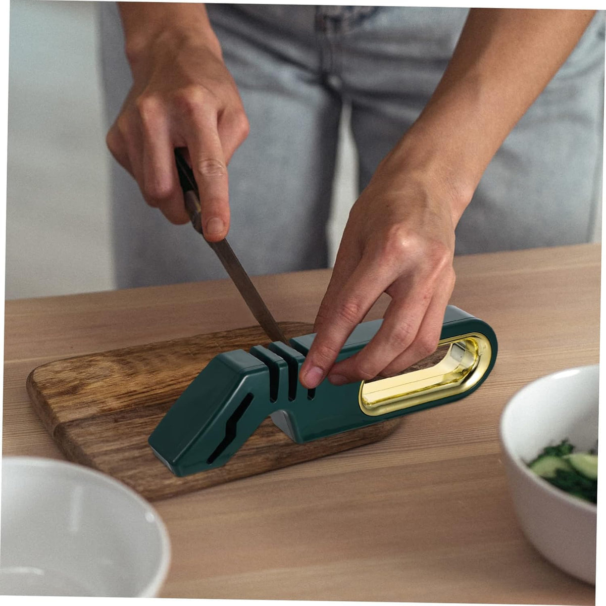 Ergonomic Handle Quick Pull Through Knife Sharpener Four Stage Kitchen Scissors Quick Sharpener