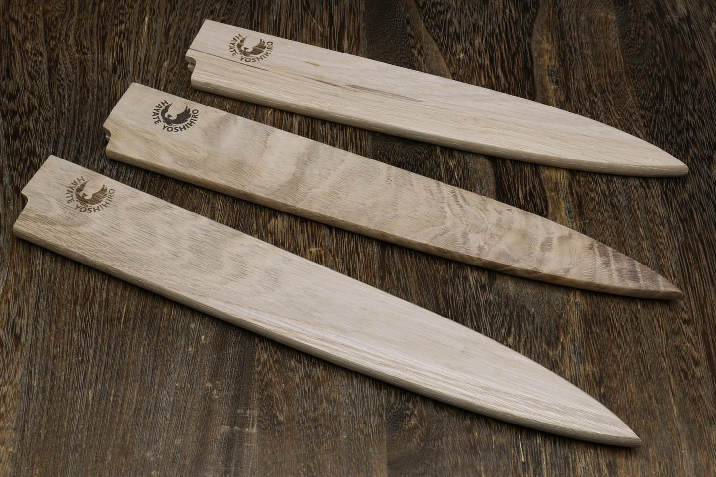 Yoshihiro Magnetic Oak Wood Saya Cover Blade Protector for Yanagi (300mm)