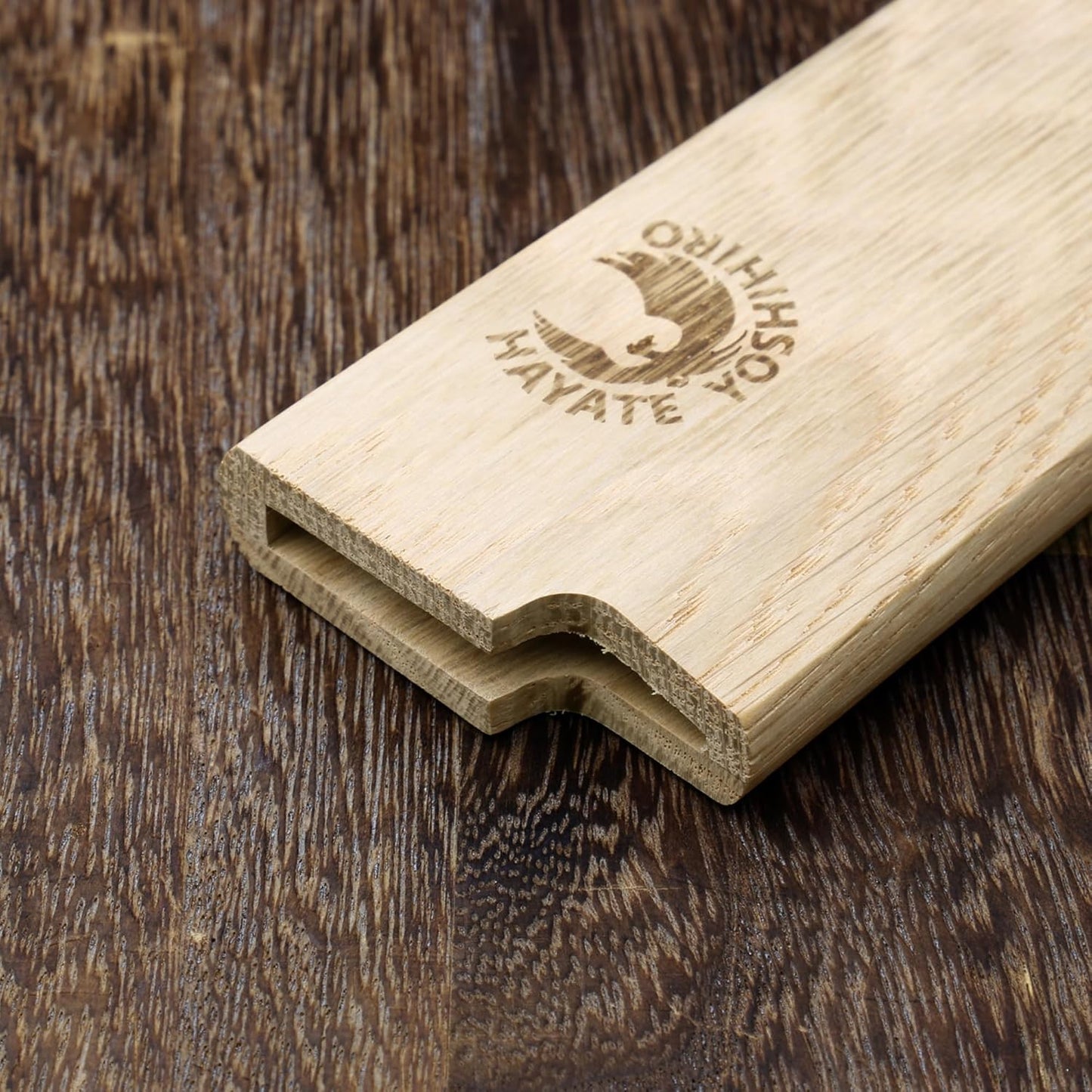 Yoshihiro Magnetic Oak Wood Saya Cover Blade Protector for Yanagi (300mm)