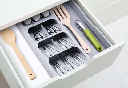 Expandable Kitchen Drawer Organizer, Adjustable Cutlery Trays and Utensil Holder, Kitchen Drawer Dividers Storage for Silverware, Flatware, Knives, Spoons, Gray