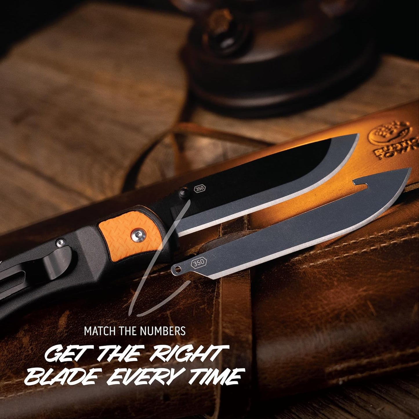 3.5" RazorLite EDC Knife. Pocket Knife with Replaceable Blades and Clip. The Perfect Hunting Blade for Skinning Deer. Blaze Orange with 6 Blades