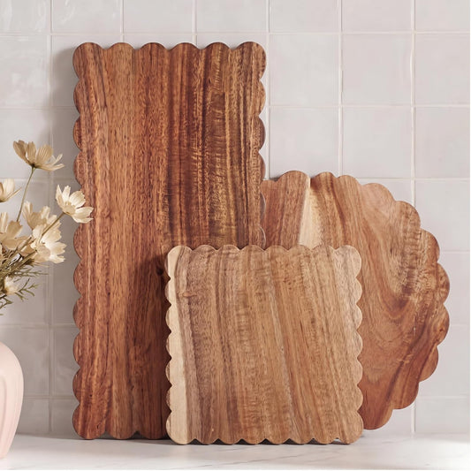 3 Pcs Acacia Wood Scalloped Cutting Boards Set, Thick Wooden Chopping Boards for Kitchen Charcuterie Serving Board for Cheese Meat Bread Decorative Farmhouse Cottage Style
