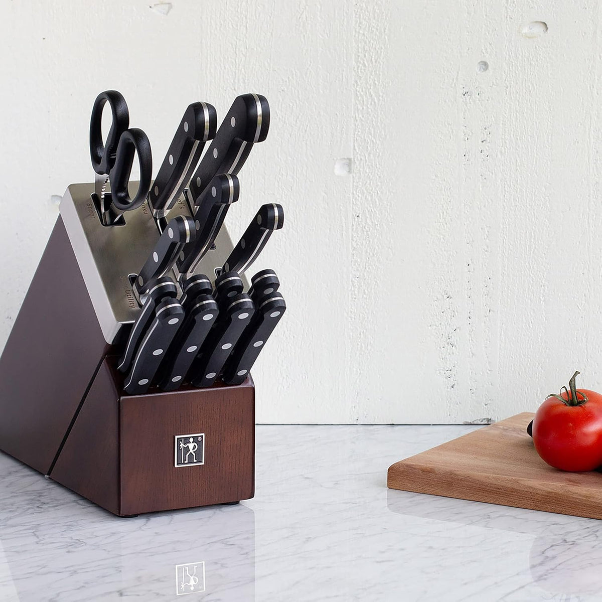 HENCKELS Classic Razor-Sharp 15-Piece Self-Sharpening Knife Set, Chef Knife, Bread Knife, German Engineered Informed by 100+ Years of Mastery, Brown