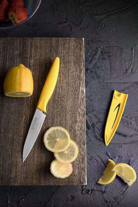 Paring knife, 4PCS Paring knives (4 Knives and 4 Knife cover), 4 Inch Peeling Fruit and Vegetable Knife, Ultra Sharp Kitchen Knives, German Steel, PP Plastic Handle