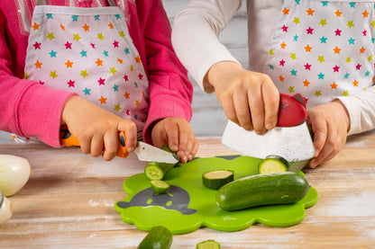 Kinderkitchen Kids Cutting Set, 2 Pieces, Green/Black/Red | Sheep Cutting Board & Cat Mezzaluna Knife With Blade Protector | Child-Friendly Cutting Tools for Real Cooking