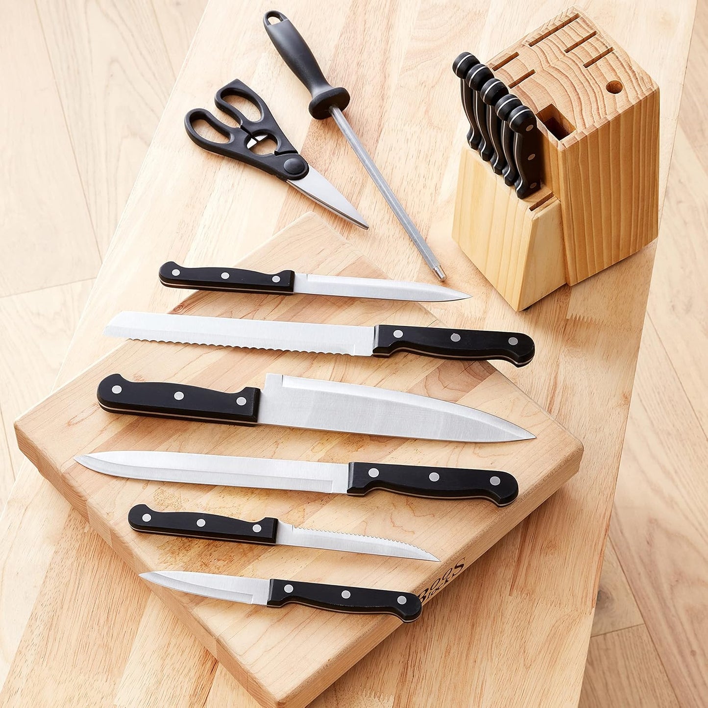 14-Piece High Carbon Stainless Steel Kitchen Knife Set with Full Tang Construction, Ergonomic Handles, Sharpener and Pinewood Block, Black