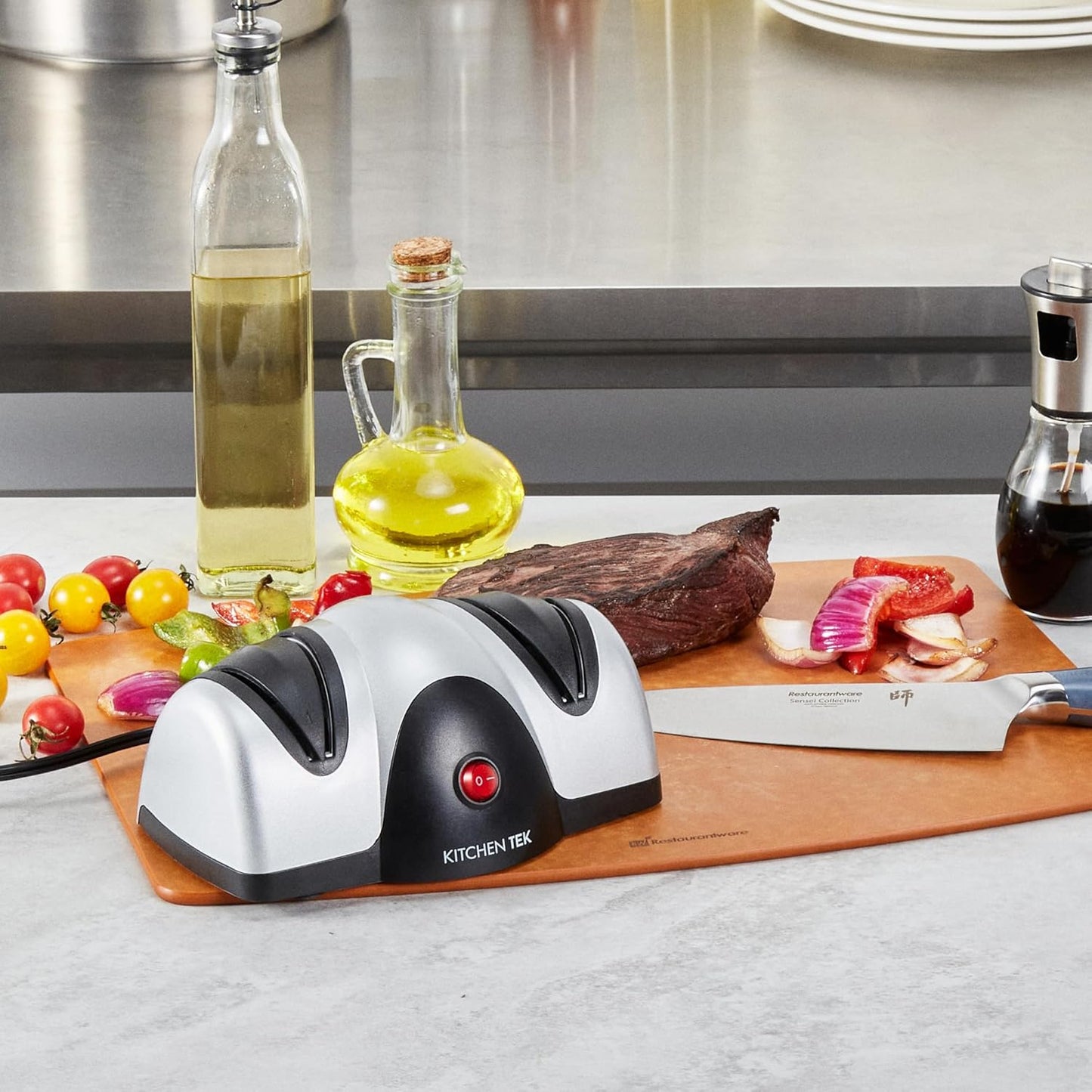 Restaurantware-Kitchen Tek 2-Stage Electric Knife Sharpener, 1 Straight-Edge Knife Sharpener With Diamond Grinding Wheel - 120 Voltage, Quick Sharpening, Gray Plastic, For Kitchen Knives