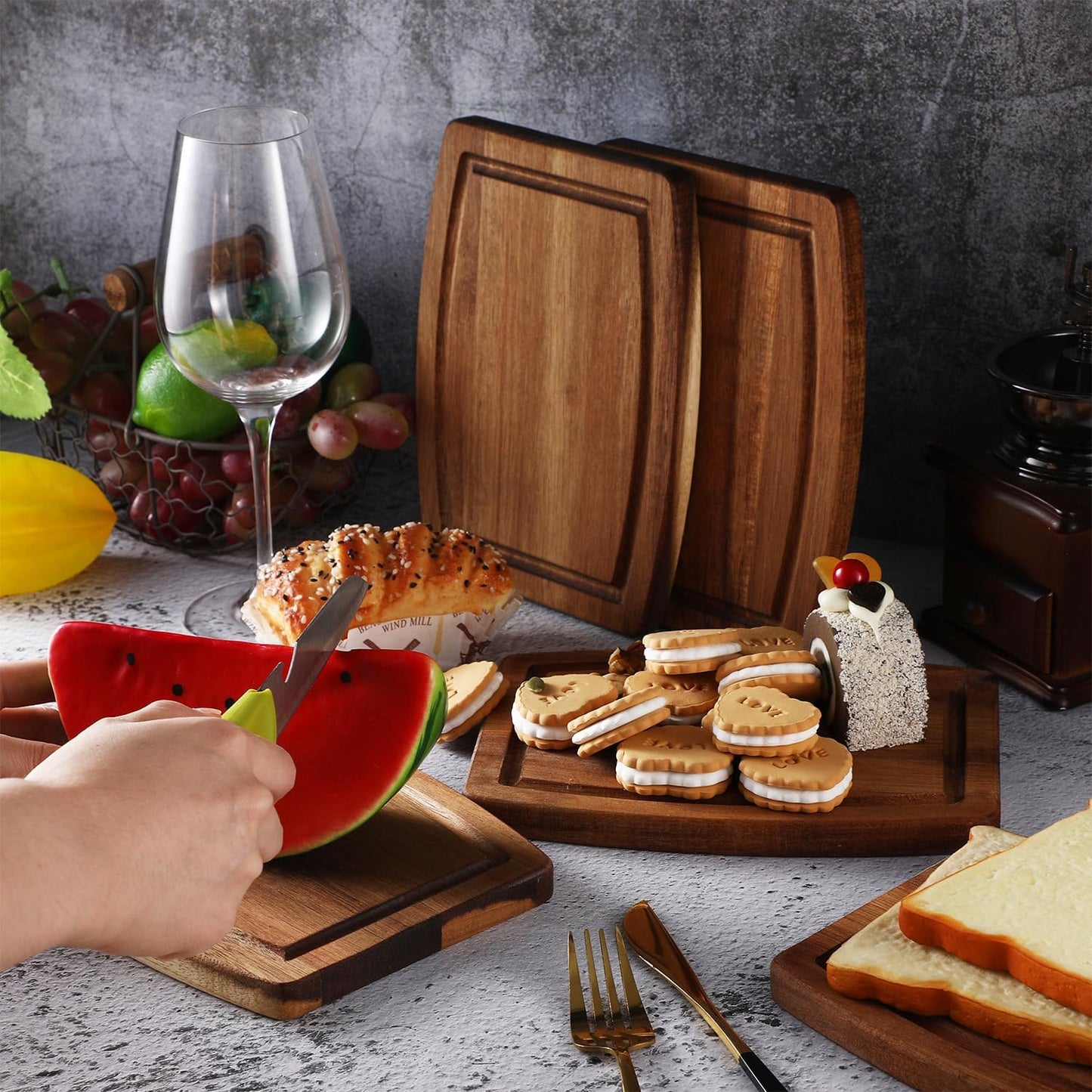 Kigley 10 Pcs Acacia Wood Cutting Boards Bulk for Laser Engraving Wooden Dinner Plates with Groove Chopping Charcuterie Board Carving Tray for Holiday Housewarming Party Gifts (8 x 10 Inch)