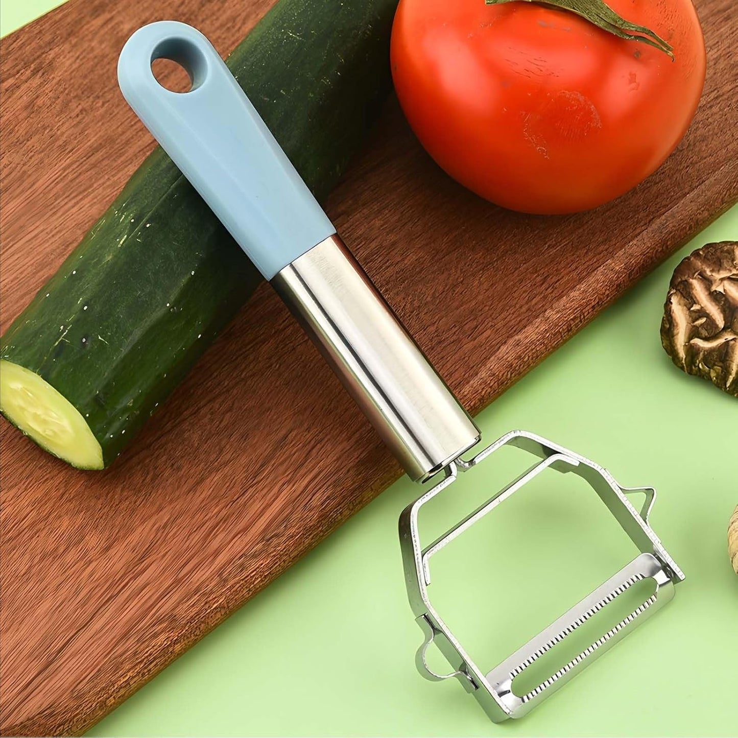 Multifunctional Vegetable Peeler with Stainless Steel Blade and Bottle Opener - Ideal for Veggie Potato Carrot and Apple Peeling