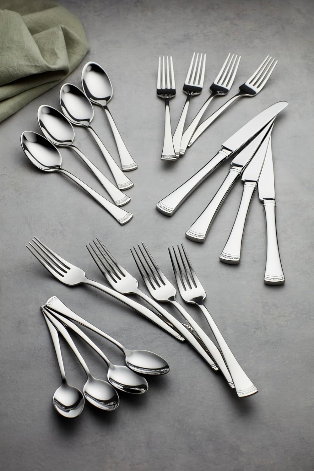 Lenox Silverware Set, Portola 12-Piece Steak Knife Flatware Set, Service For 12, Made Of 18/10 Stainless Steel, Dishwasher Safe, Home And Kitchen Utensils, Knives, Cutlery (Silver, 12 Piece)