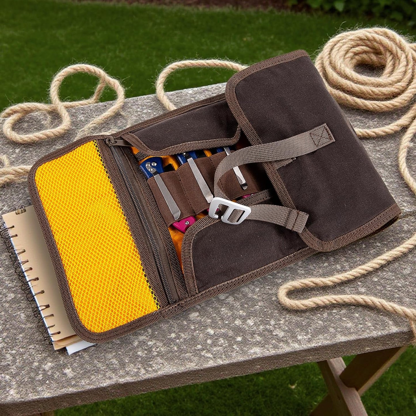 Pocket Knife Display Case | EDC Roll-Up Tool Bag, Folding Knives Roll Bag Organizer for Notebook Lovers | Multi-Pocket with Elastic Loops, Storage knifes Pouch for Camping and Outdoor Use