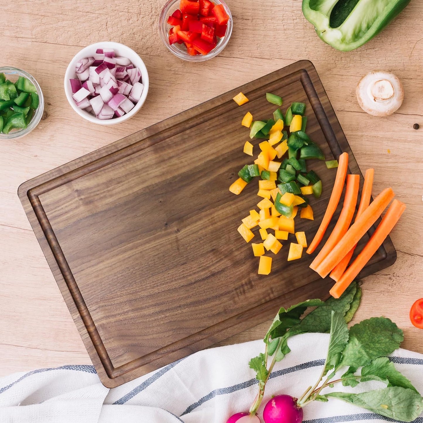 Casual Home Delice Rectangle Juice Drip Groove Cutting Board 15.5"Wx11"Dx0.75"H, Walnut
