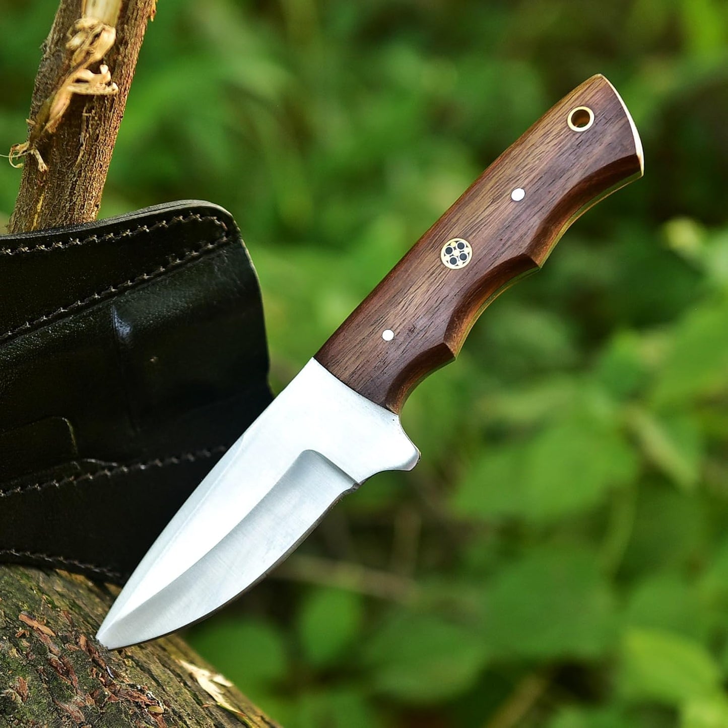 Fixed Blade Hunting Forged Tracker Knife - 8 Inches Carbon Steel Razor Sharp Blade Full Tang Bushcraft Knives with Premium Leather Belt Sheath. Used For Hunting Outdoor Camping, Hiking, Skining Knife.
