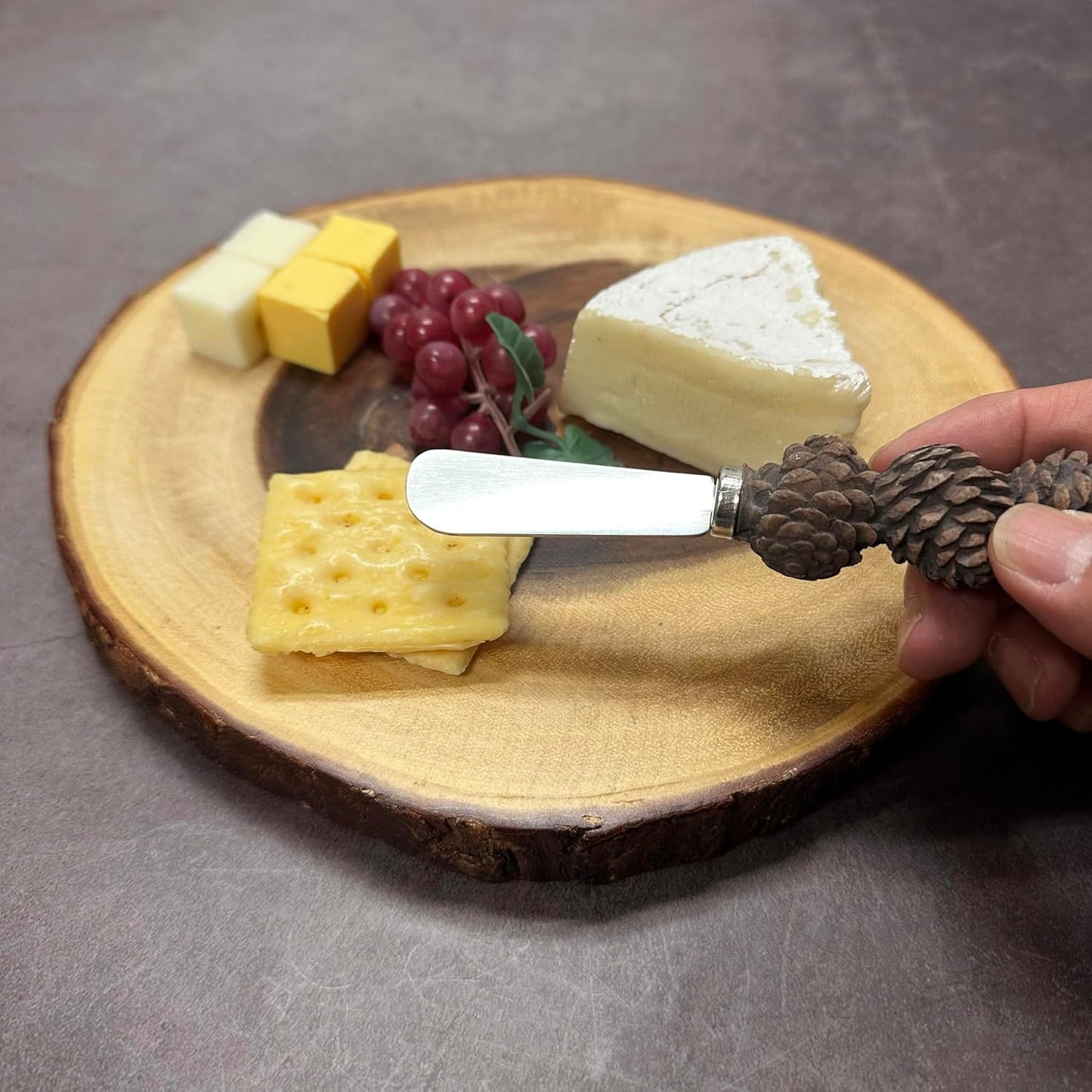Supreme Housewares Harvest Cheese Spreaders, Hand-Painted Resin Handles with Stainless Steel Blades for Spreading Cream Cheese, Butter, and Jam, Assorted Thanksgiving Designs, Set of 4