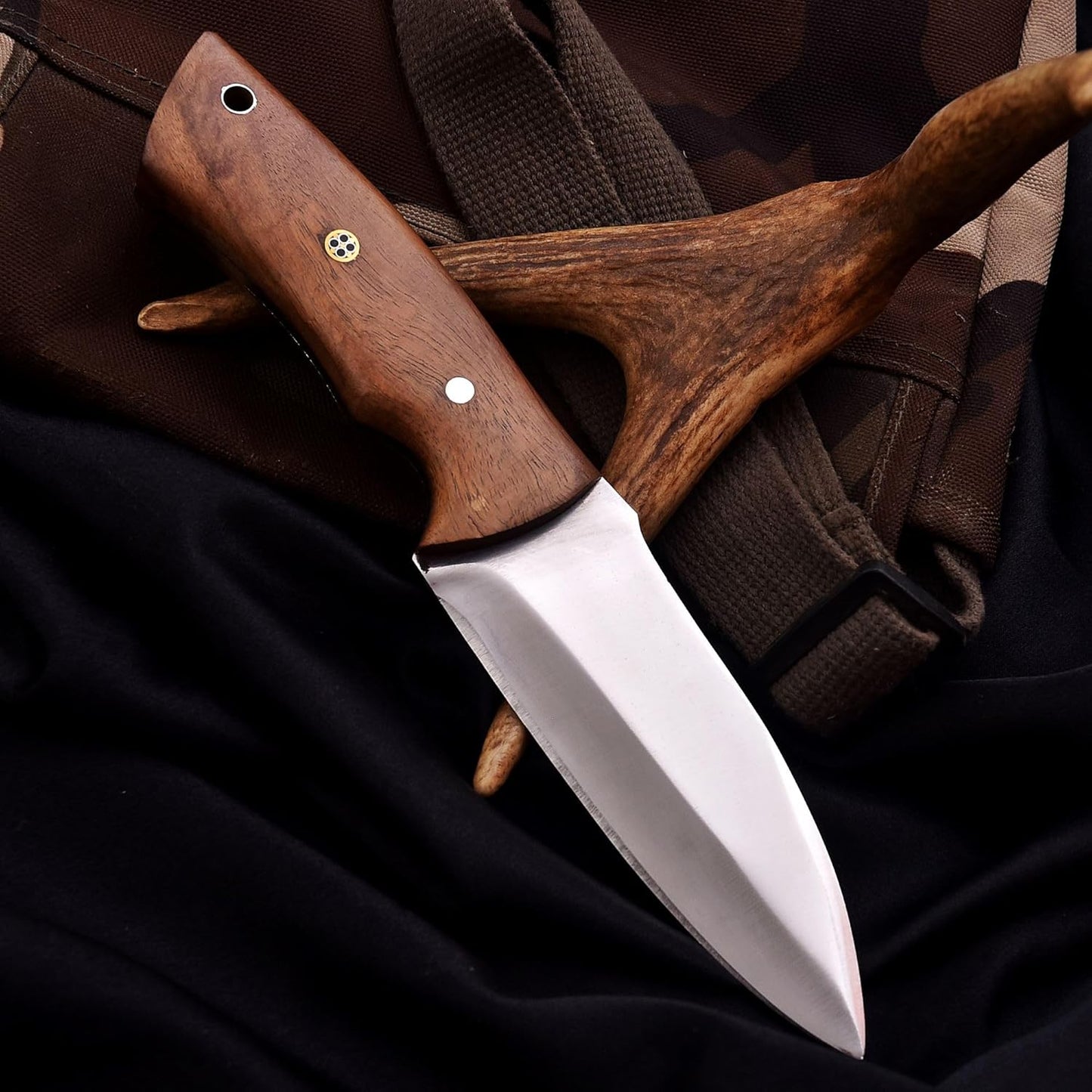Fixed Blade Hunting Forged Tracker Knife - 8 Inches Carbon Steel Razor Sharp Blade Full Tang Bushcraft Knives with Premium Leather Belt Sheath. Used For Hunting Outdoor Camping, Hiking, Skining Knife.